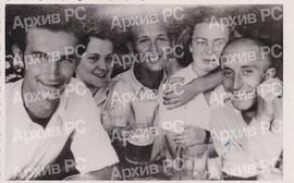Беба Хусеџиновић (4), Алија Алибеговић (5), погинуо 1943. код Котор Вароша