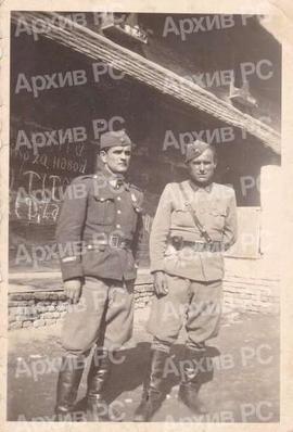 Млађан Црквењаш, комесар чете у 9. крајишкој бригади, родом из Илиџе, и Матић Алекса, близу Славо...