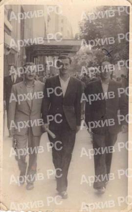 Ратко Ковачевић, Ратко Маричић и Жарко Ластрић у ослобођеном Београду