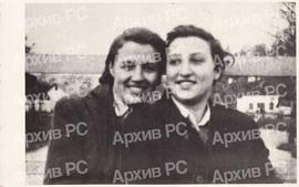 Даница Перовић и Нада Мажар